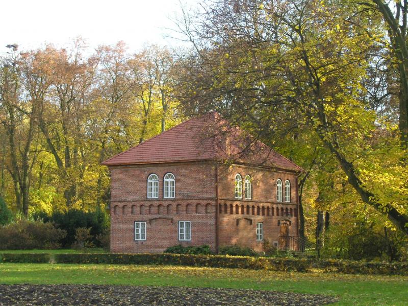 Muzeum - Zamek w Oporowie
